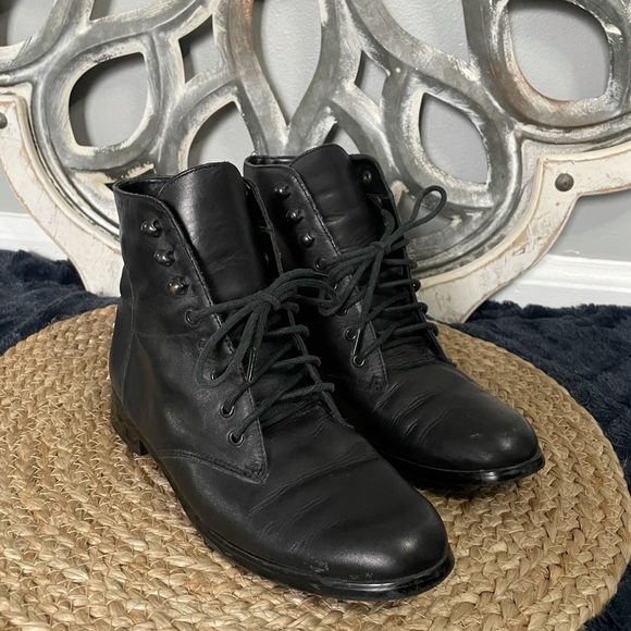 Lace Up Black Leather Boots Hunt Club - Picture 1 of 6